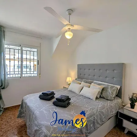 2-bed Escape In Vistabella With Pool Vb1 * Dehesa de Campoamor (Orihuela Costa)